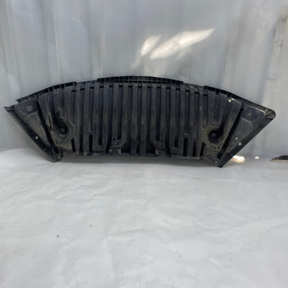 Mercedes C W204 W207 Ön Tampon Alt Muhafaza A2045200723 - En Uygun Oto Parça