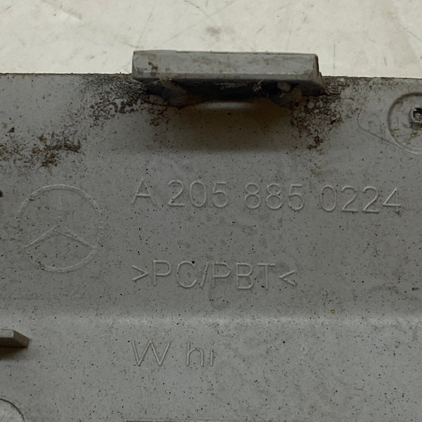 Mercedes C W205 Arka Tampon Çeki Kapağı A2058850224 En Uygun Oto Parça