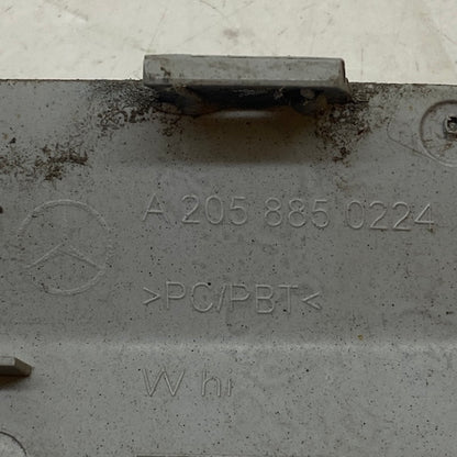 Mercedes C W205 Arka Tampon Çeki Kapağı A2058850224 En Uygun Oto Parça