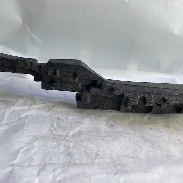 Mercedes C W205 Ön Tampon Köpüğü A2058850537