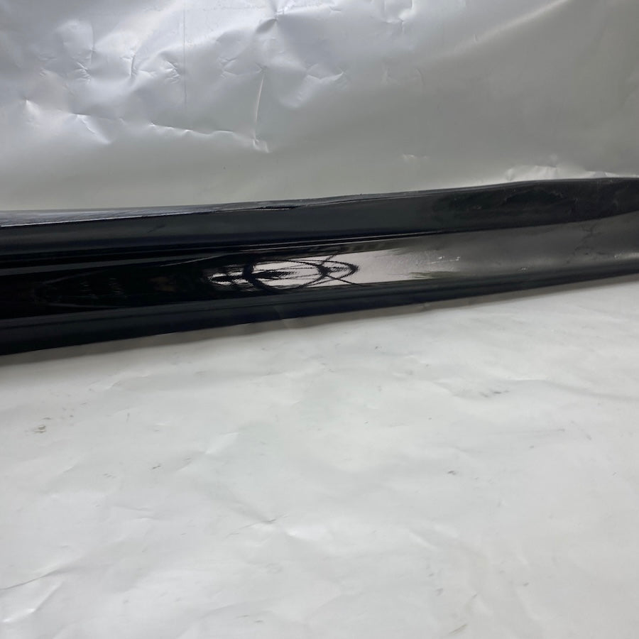 Mercedes C W206 AMG Sağ Marşpiyel Kaplaması A2066982400 Orijinal Çıkma (2019-2023)