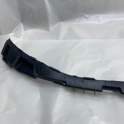 Mercedes C W206 Ön Tampon Alt Braket A2068858101
