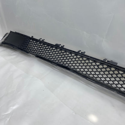 Mercedes E A213 W213 Tampon Izgara A2138858803