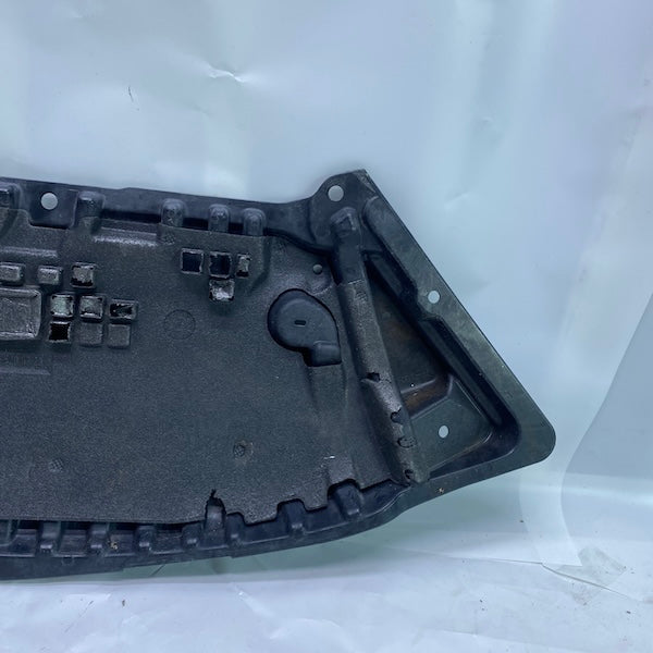 Mercedes E Coupe W207 Tampon Alt Muhafaza Yarasa Bakaliti