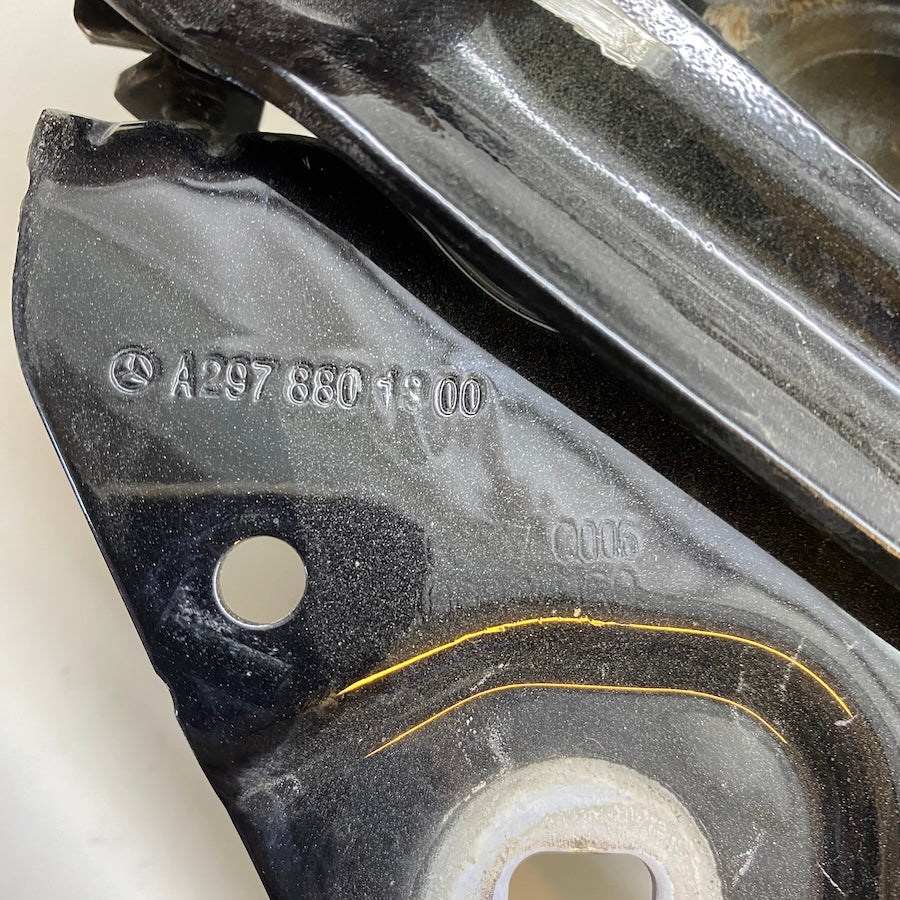 Mercedes EQE/EQS W297 Motor Kaput Menteşesi A2978801400 Orijinal Çıkma