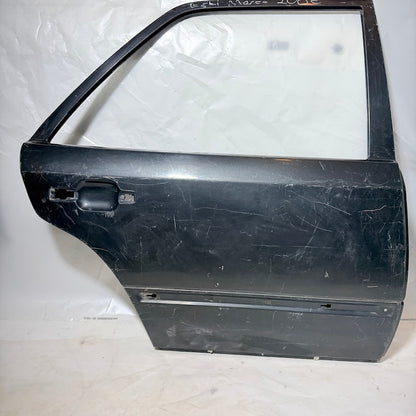 Mercedes E Serisi W124 Sağ Arka Kapı En Uygun Oto Parça
