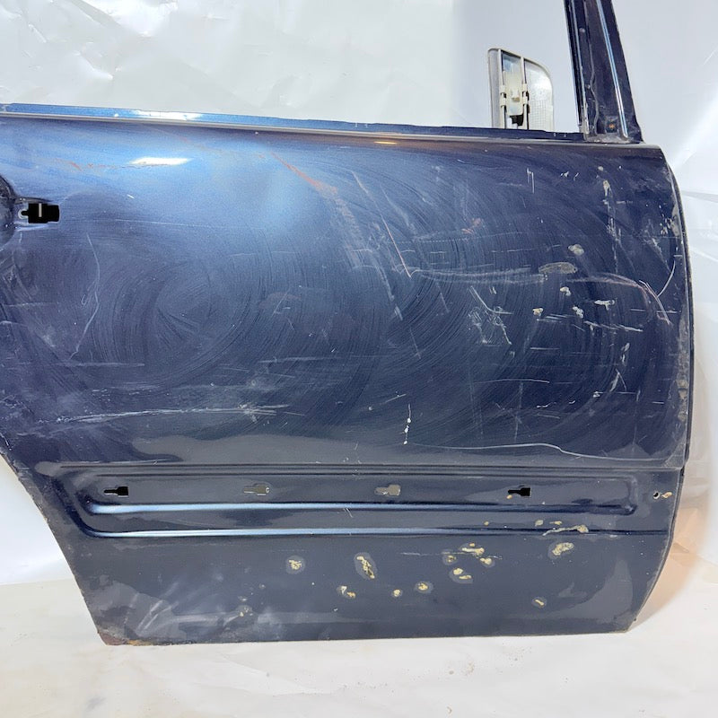 Mercedes E Serisi W210 Sağ Arka Kapı En Uygun Oto Parça