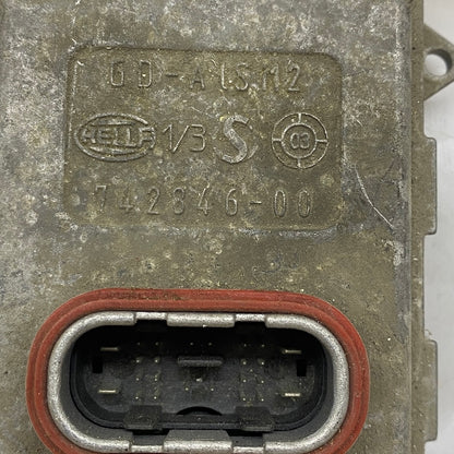 Mercedes W211 far kontrol ünitesi – çıkma OEM modül, A0038205826 numaralı.
