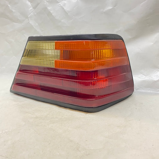 Mercedes E W124 200E Sağ Stop 84-98 Depo Marka En Uygun Oto Parça