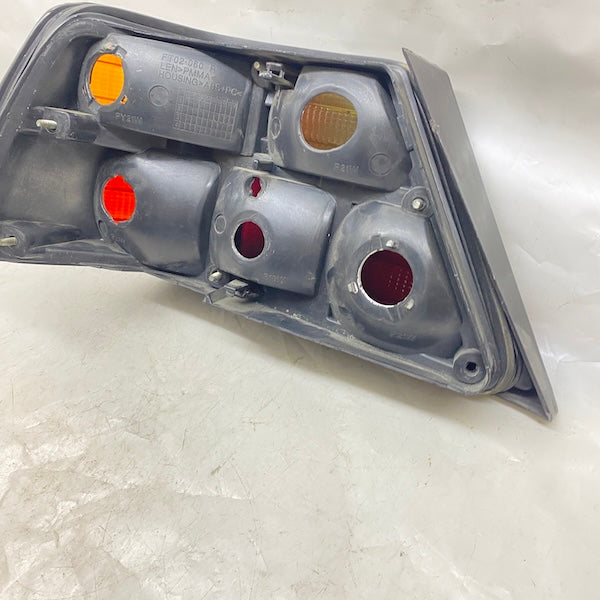 Mercedes E W124 200E Sağ Stop 84-98 Depo Marka En Uygun Oto Parça