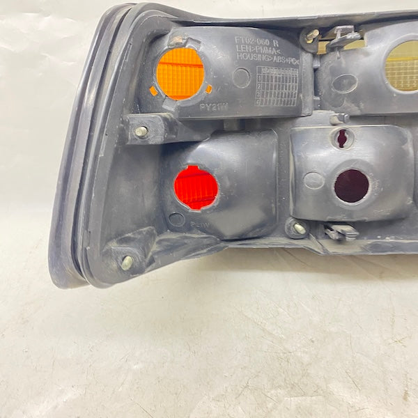 Mercedes E W124 200E Sağ Stop 84-98 Depo Marka En Uygun Oto Parça