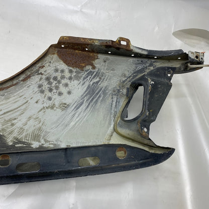 Mercedes E W124 Ön Sağ Çamurluk Orijinal Çıkma