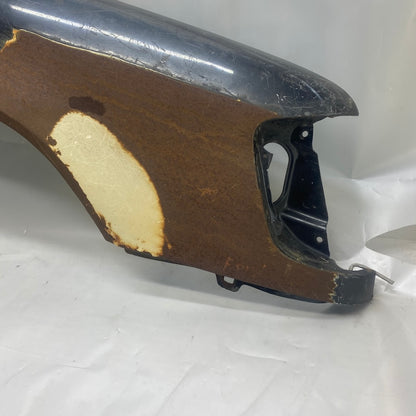 Mercedes E W124 Ön Sağ Çamurluk Orijinal Çıkma