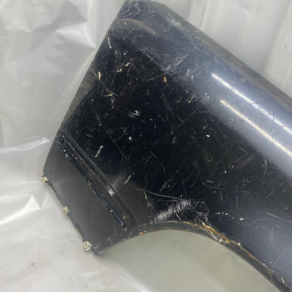 Mercedes E W124 Ön Sağ Çamurluk Orijinal Çıkma