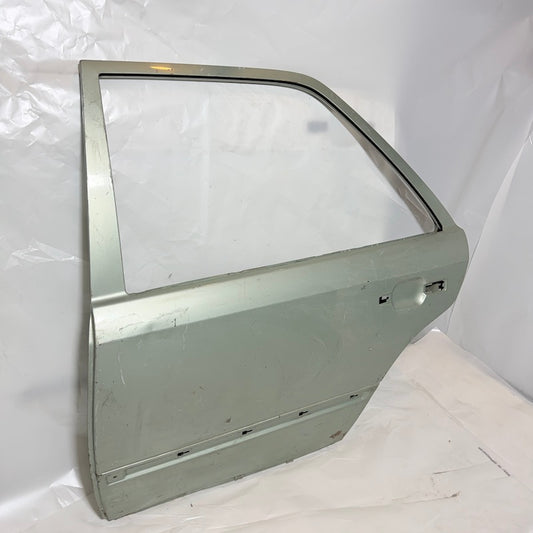 Mercedes E W124 Sol Arka Kapı 1985-1994 Orijinal Çıkma En Uygun Oto Parça