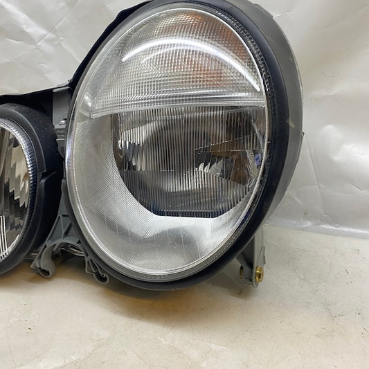 Mercedes E W210 Sol Far Xenon Beyinli 98-01 1D90077070-07 Hella En Uygun Oto Parça