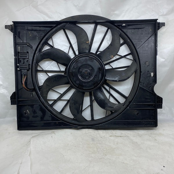 Mercedes E W211 E270 Radyatör Fanı A2115050555 Orijinal Çıkma En Uygun Oto Parça