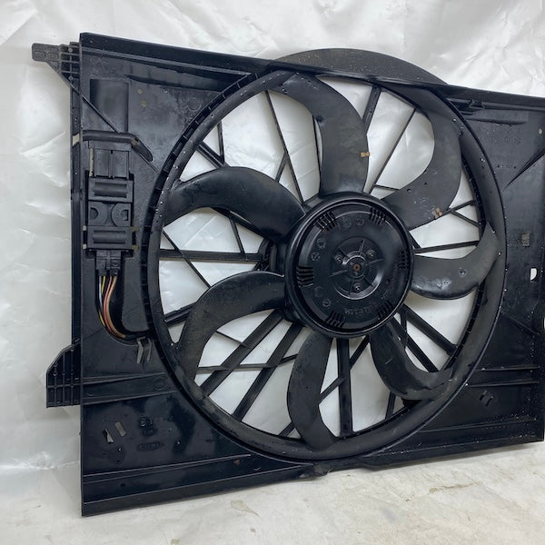 Mercedes E W211 E270 Radyatör Fanı A2115050555 Orijinal Çıkma En Uygun Oto Parça