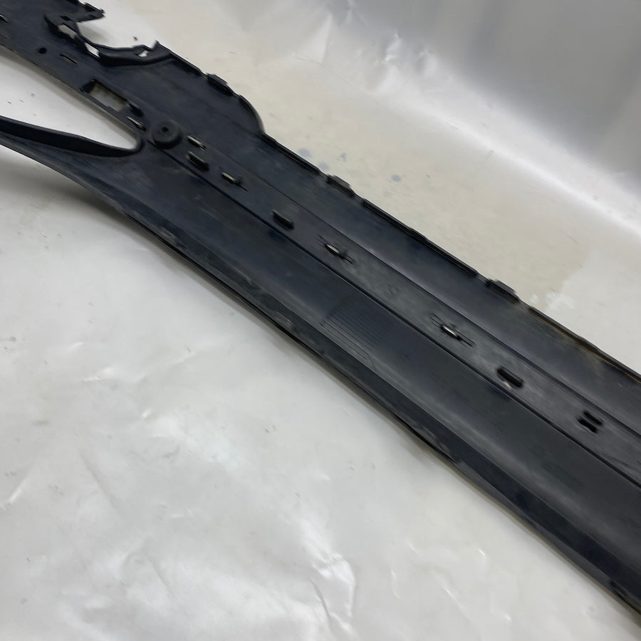 Mercedes E W212 AMG Arka Tampon Difüzörü A2128853038 - En Uygun Oto Parça