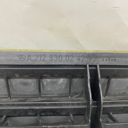 Mercedes E W212 Arka Havalandırma Menfez Kapağı En Uygun Oto Parça