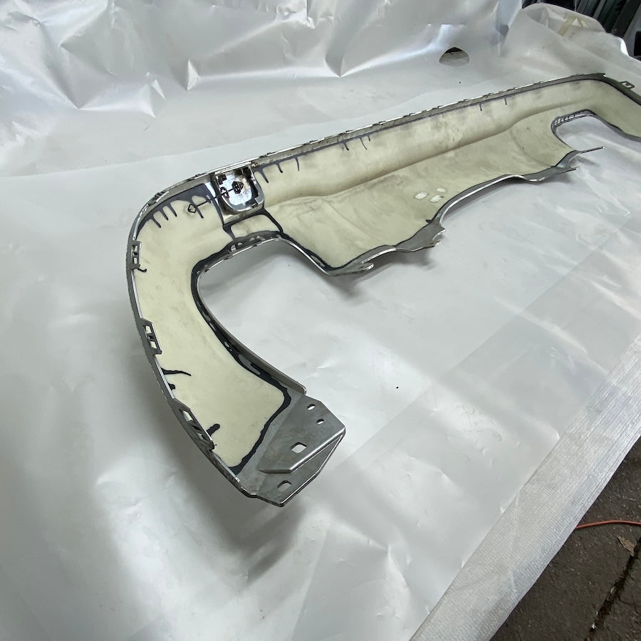 Mercedes GLA Kasa W156 Arka Tampon Difüzörü A1568850925