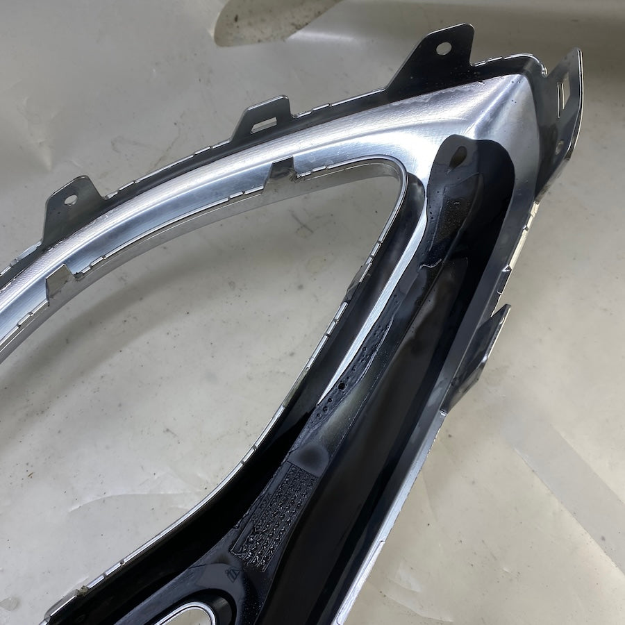 Mercedes GLA Ön Tampon Nikelajı A1568858200 Orijinal Çıkma 2017-2020