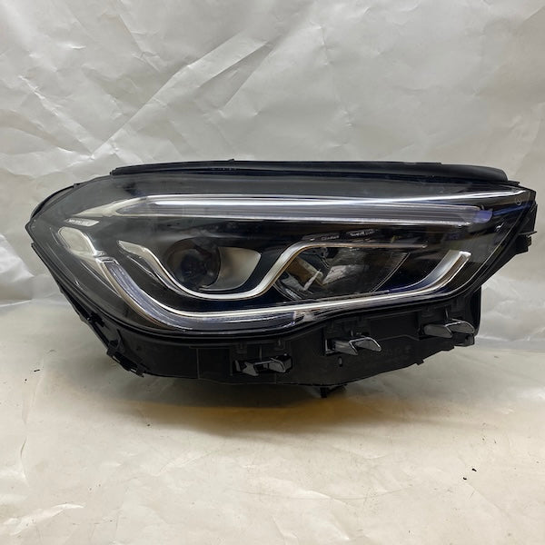 Mercedes GLA W247 Sağ Far A2479063605 En Uygun Oto Parça