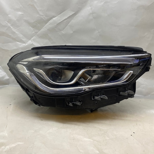 Mercedes GLA W247 Sağ Far A2479063605 En Uygun Oto Parça