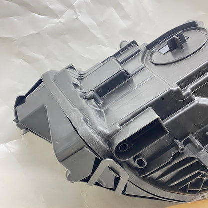 Mercedes GLA W247 Sağ Far A2479063605 En Uygun Oto Parça