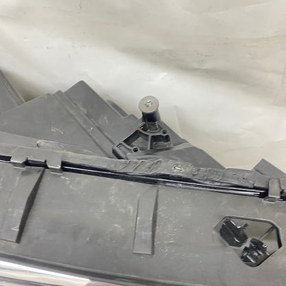 Mercedes GLA W247 Sağ Far A2479063605 En Uygun Oto Parça