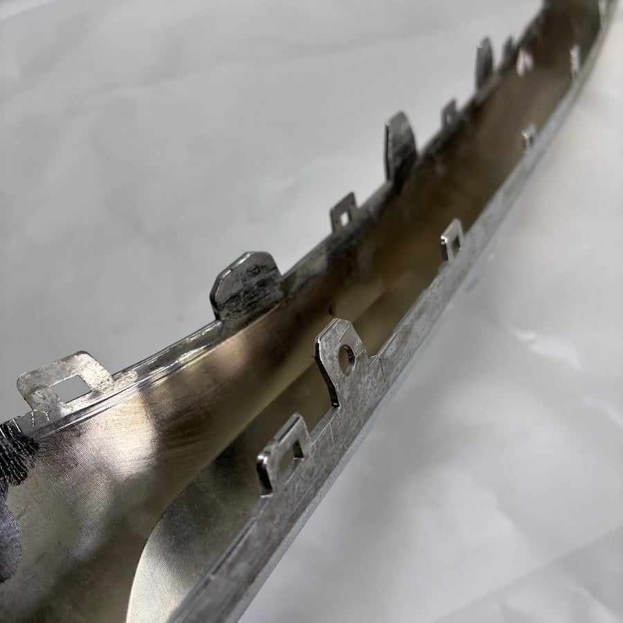 Mercedes GLB X247 Ön Tampon Alt Çıta / Krom A2478853903