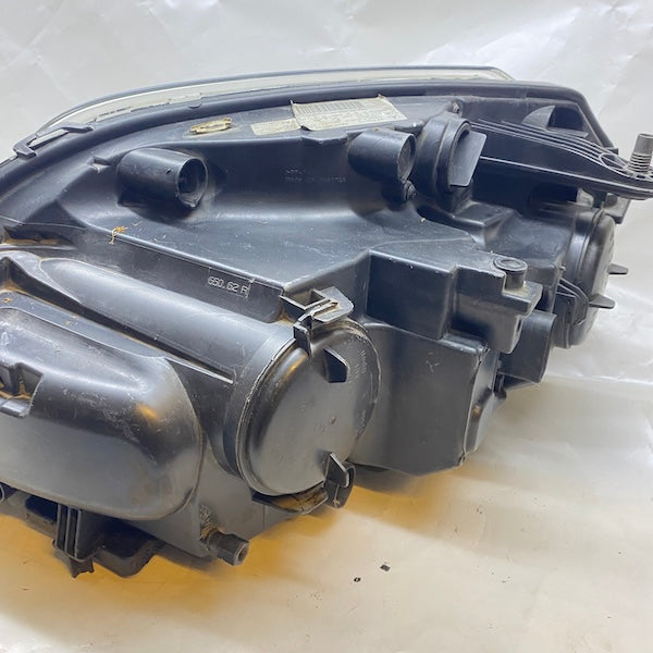 Mercedes GLK W204 Sağ Far Xenon 08-12 A2048207359 Çıkma En Uygun Oto Parça