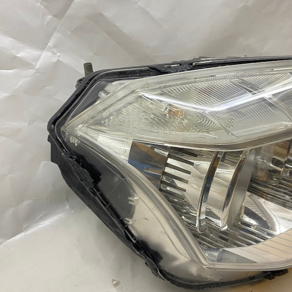 Mercedes GLK W204 Sağ Far Xenon 08-12 A2048207359 Çıkma En Uygun Oto Parça