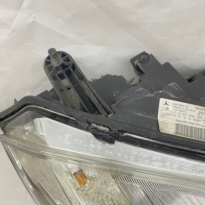 Mercedes GLK W204 Sağ Far Xenon 08-12 A2048207359 Çıkma En Uygun Oto Parça