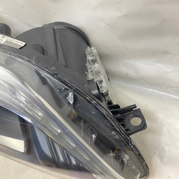 Mercedes GLK X204 Sağ Far A2048201639 En Uygun Oto Parça