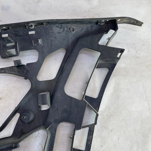 Mercedes GL X164 Arka Tampon Braketi Sol A1648852714 En Uygun Oto Parça