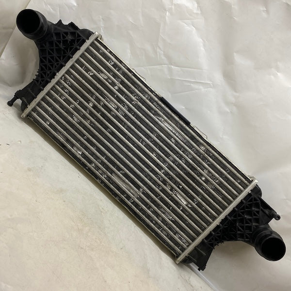 Mercedes GL/GLS/GLE W166/W167 Turbo Radyatörü A0995002800 En Uygun Oto Parça