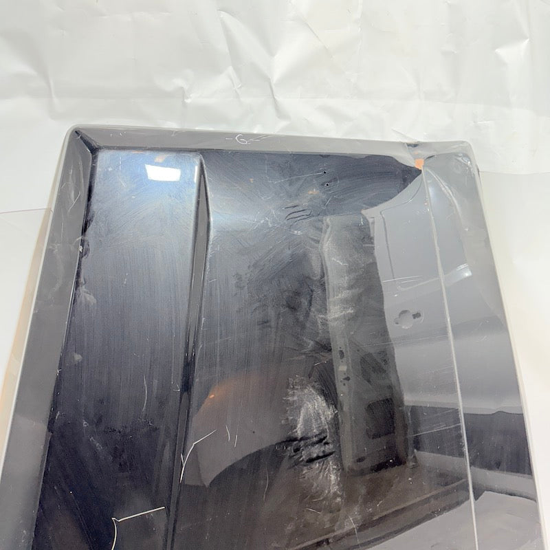 Mercedes G Serisi W463 Motor Kaputu Siyah En Uygun Oto Parça