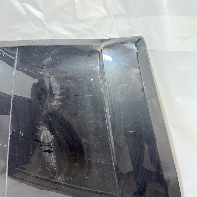 Mercedes G Serisi W463 Motor Kaputu Siyah En Uygun Oto Parça