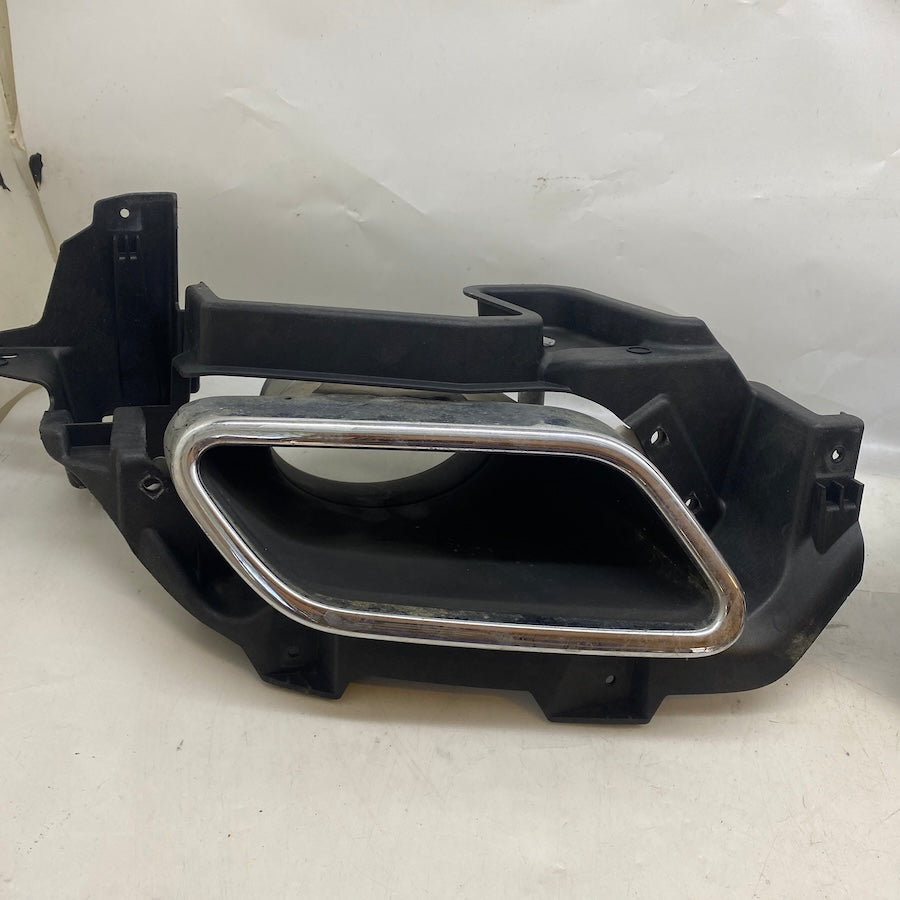 Mercedes GT R190 Egzoz Çıkış Ucu A1908850814 Orijinal Çıkma