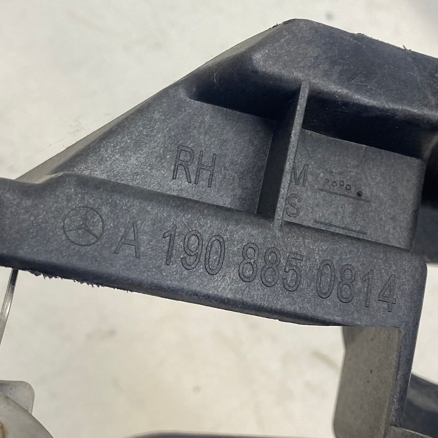 Mercedes GT R190 Egzoz Çıkış Ucu A1908850814 Orijinal Çıkma