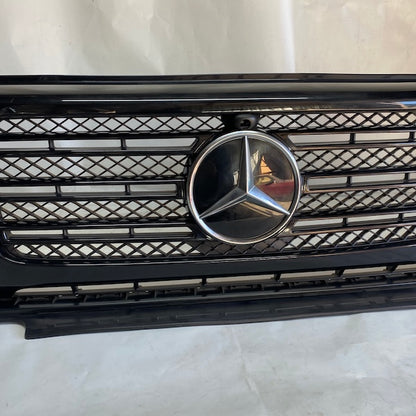 Mercedes G W463 Ön Panjur ve Far Çerçevesi Orijinal Çıkma En Uygun Oto Parça
