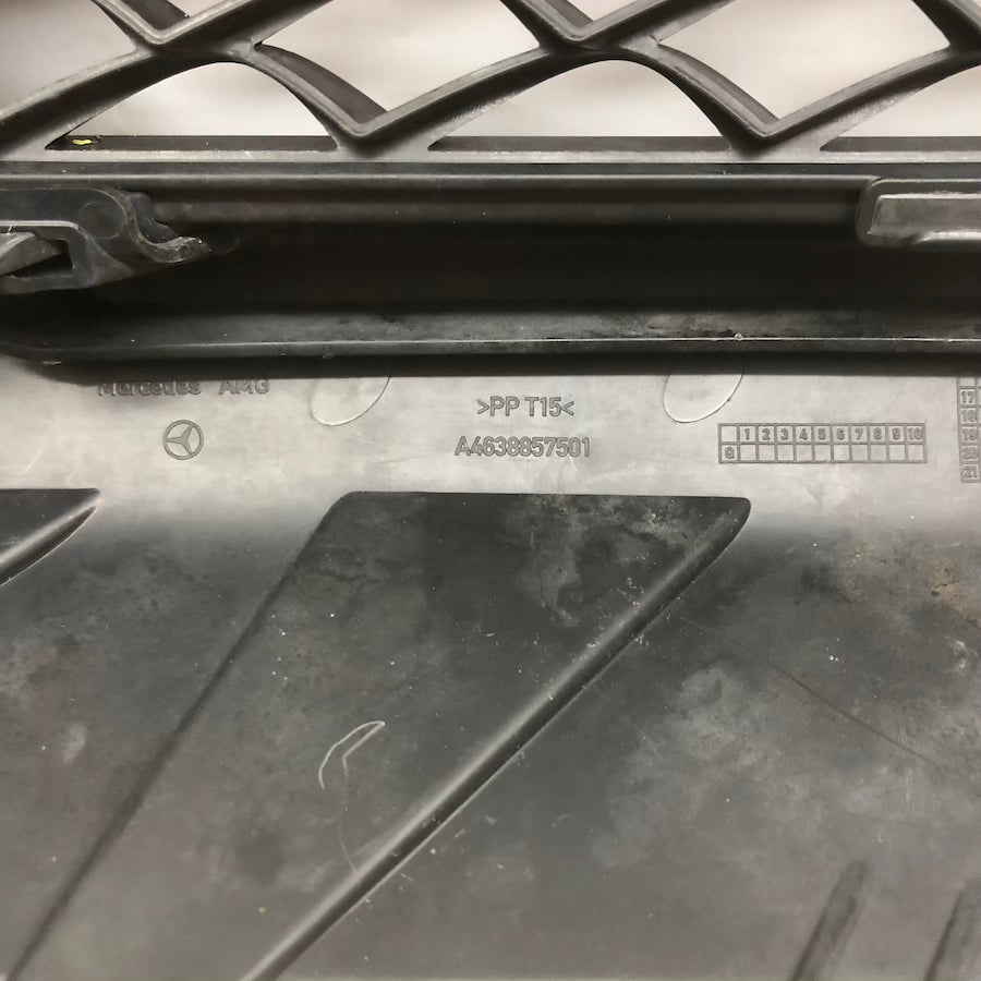 Mercedes G W466 Sol Sis Kapağı A4638857501 - En Uygun Oto Parça