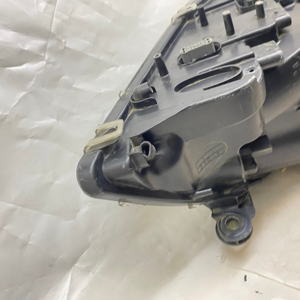 Mercedes ML W164 Sol Far Xenon İki Beyinli 06-09 A648205461 En Uygun Oto Parça