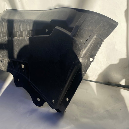 Mercedes S Serisi W222 Ön Tampon Alt Bakaliti