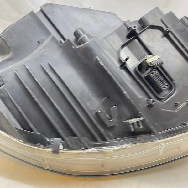 Mercedes S W221 Sol Far Xenon Tek Mercekli 06-10 030121628595 En Uygun Oto Parça