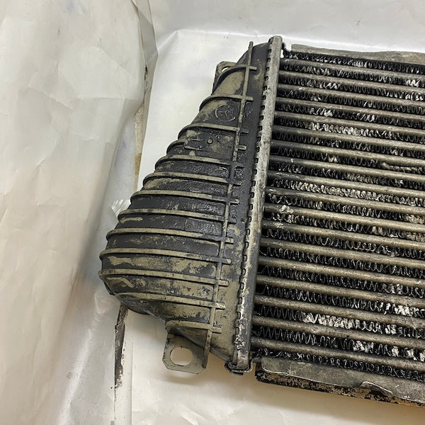 Mercedes Sprinter LT35 Turbo Radyatörü Orijinal Çıkma En Uygun Oto Parça