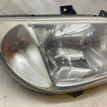 Mercedes Sprinter W901 Sağ Far Halojen 03-06 A9018202561 En Uygun Oto Parça