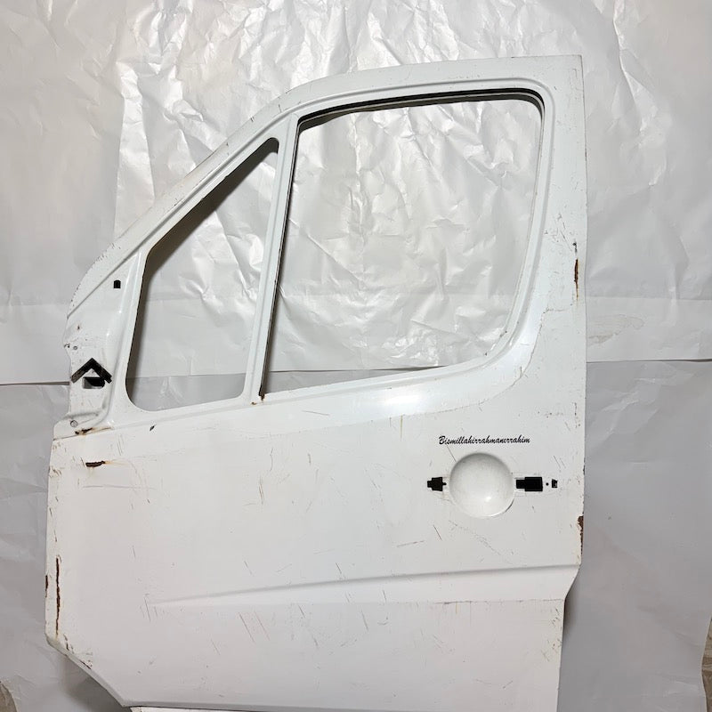 Mercedes Sprinter W906 Sağ Ön Kapı 07-13 A9067200105 En Uygun Oto Parça