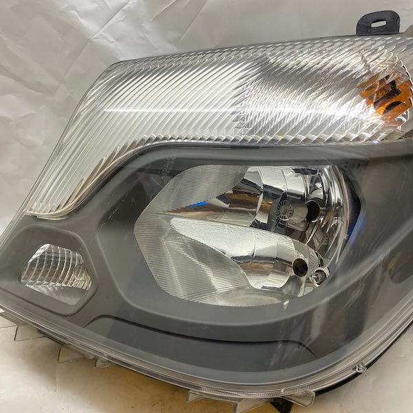 Mercedes Sprinter W906 Sol Far A9068202361 En Uygun Oto Parça